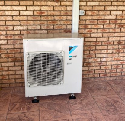 Split system air conditioner installation Andergrove QLD