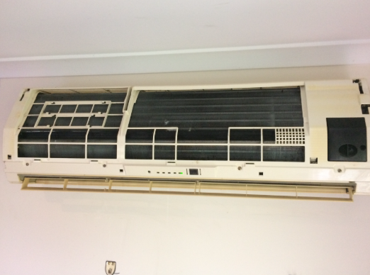 Split system air conditioner clean Farleigh QLD